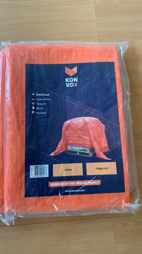 Twee oranje dekkleden 4 bij 6 meter, Ophalen of Verzenden, Zo goed als nieuw, 15 m² of meer, Zeil