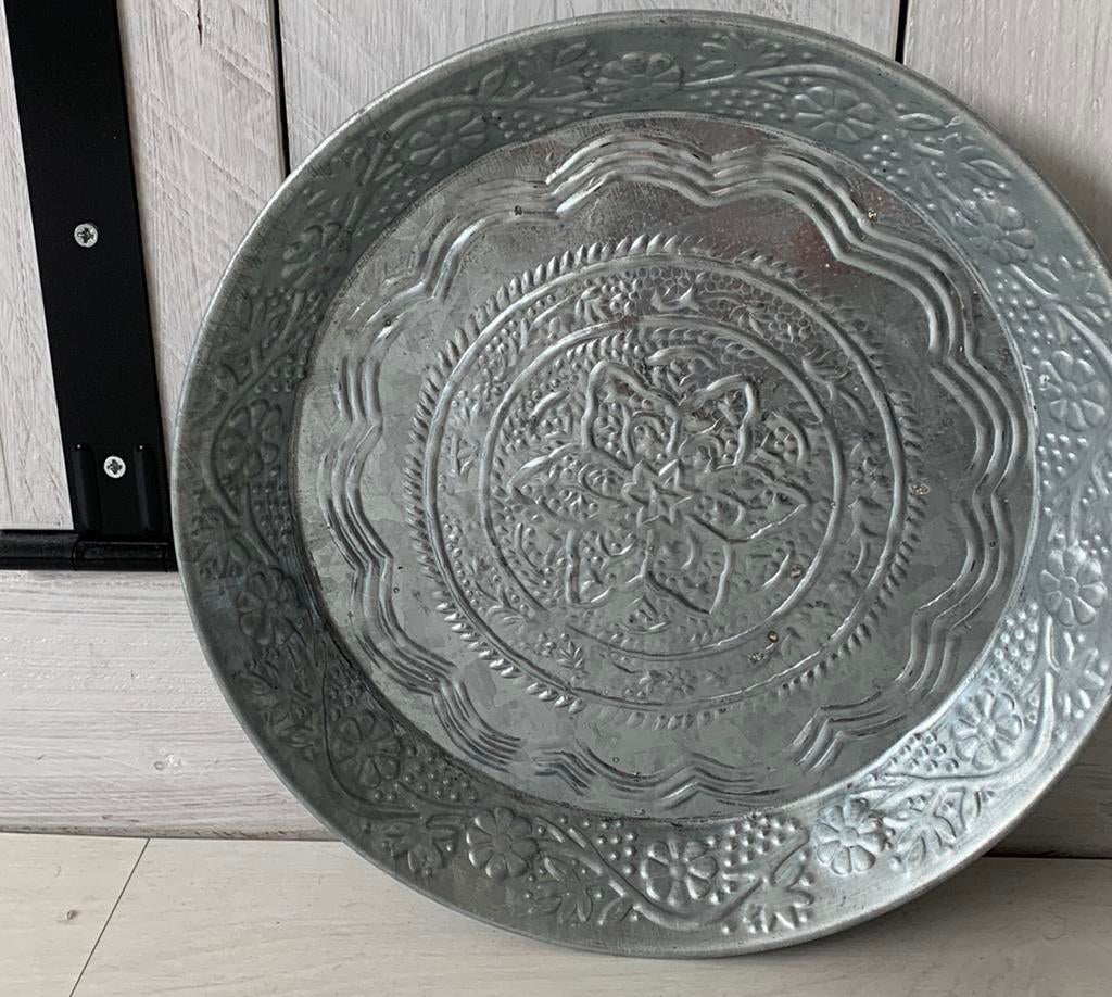 Rond bord metaal boho en meer deco vazen, Ophalen, Zo goed als nieuw, Rond, Metaal