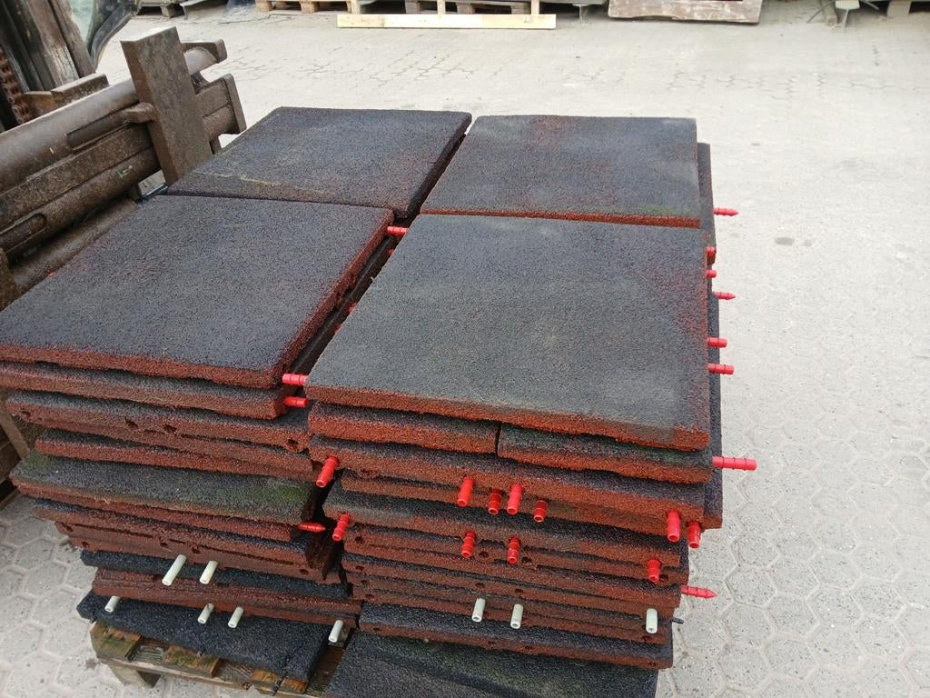 Rubber tegels 50x50 ..60 stuks, Ophalen, Minder dan 180 cm, Overige typen