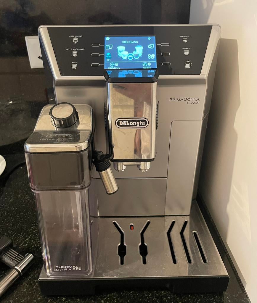 De longhi PrimaDonna Class, Witgoed en Apparatuur, Koffiezetapparaten, Ophalen, Zo goed als nieuw, Koffiemachine