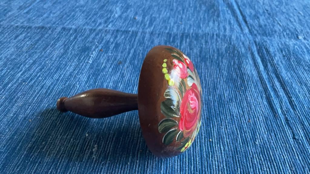 Sokkenstopper hout gedecoreerd jaren 50 . 11 cm Ophalen, Ophalen