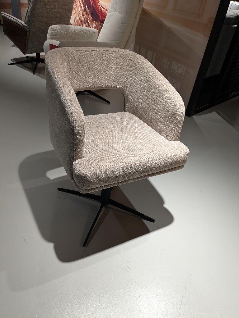 SET VAN 4 BAENKS STOELEN STERK AFGEPRIJSD, Huis en Inrichting, Ophalen, MODERN, Overige kleuren, Nieuw