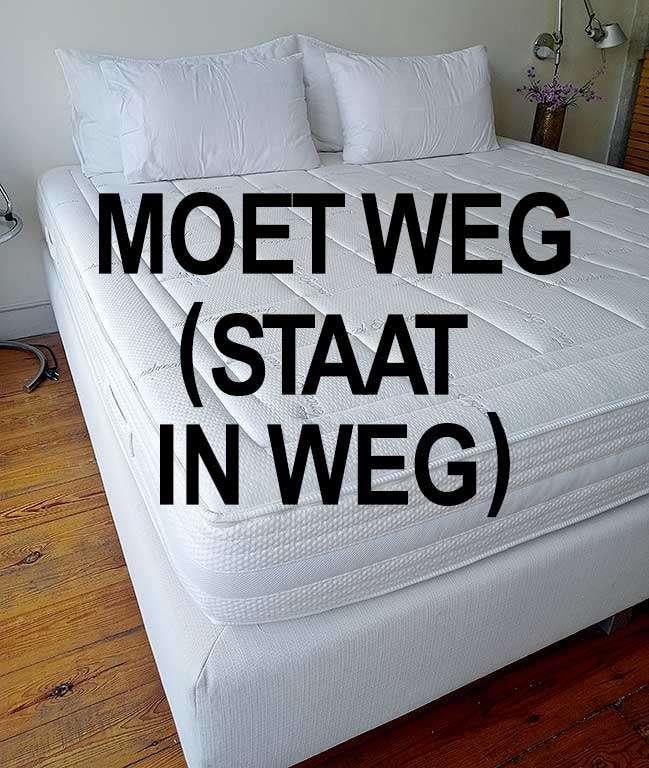 MOET WEG, STAAT IN WEG: 2-pers.boxspring 200x200 + matras d4, Ophalen, Tweepersoons, Zo goed als nieuw, Overige maten