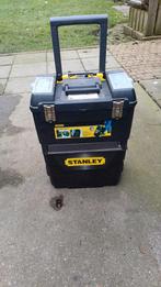 Stanley gereedschap koffer op wieltjes, Ophalen