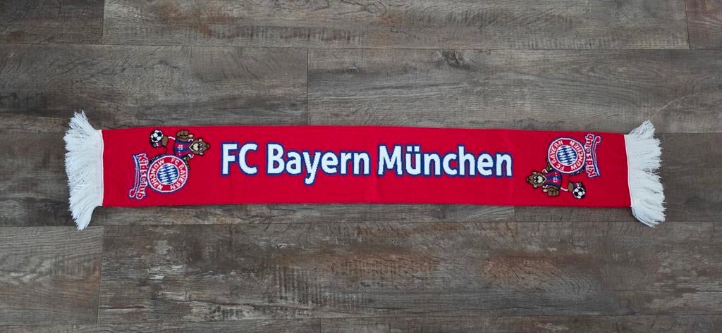 Sjaal FC Bayern Munchen, Ophalen of Verzenden, Zo goed als nieuw, Buitenlandse clubs, Vaantje of Sjaal