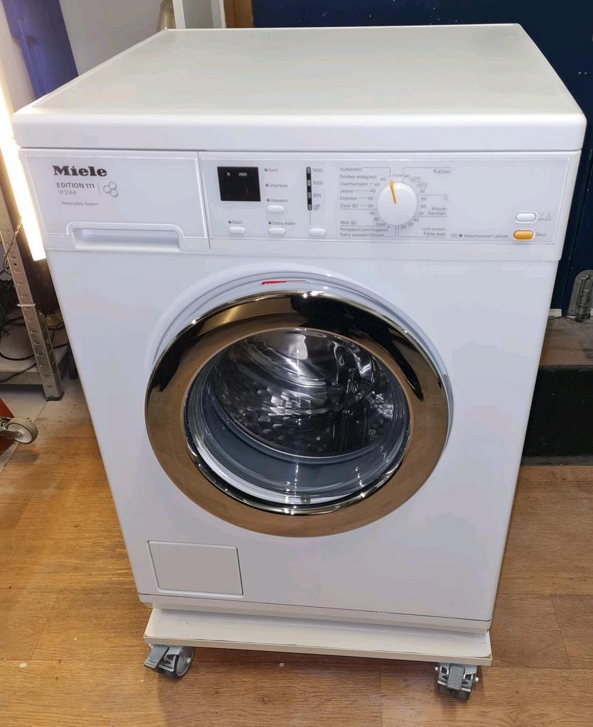 Wasmachine Miele, Witgoed en Apparatuur, Wasmachines, 6 tot 8 kg, 85 tot 90 cm, 1200 tot 1600 toeren, Ophalen