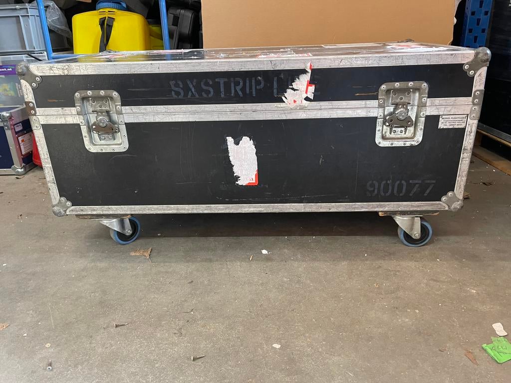 MEEKEL FLIGHTCASE 120x61cm 32+13cm Hoog Inclusief Bleu Wheel, Muziek en Instrumenten, Behuizingen en Koffers, Ophalen, Gebruikt