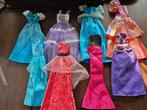 barbie jurken, Kinderen en Baby's, Ophalen of Verzenden, Gebruikt, Barbie