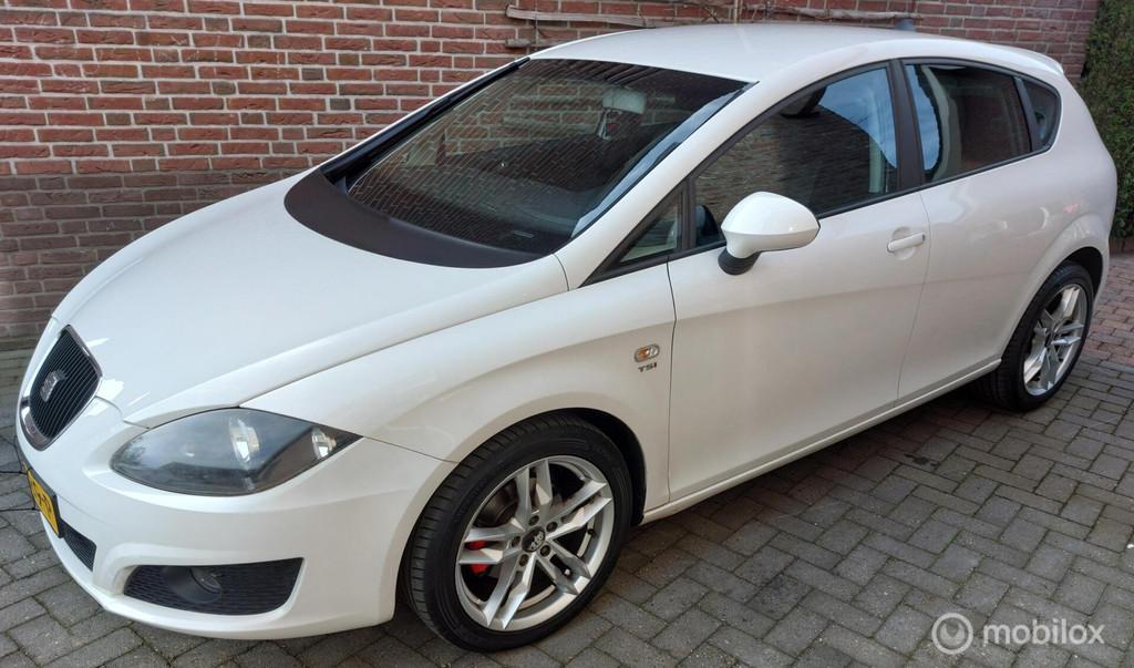Seat Leon 1.2 TSI Eco Style SPORTIEF EN MOOI! Nw,APK/Distri., Auto's, Seat, Voorwielaandrijving, Euro 5, Gebruikt, 4 cilinders