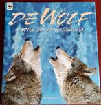 Boek De Wolf, mythe en werkelijkheid, Wereld Natuurfonds., Ophalen, Zo goed als nieuw, Overige diersoorten