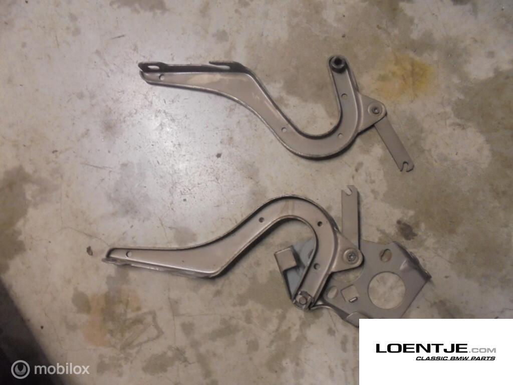 Achterklepscharnier BMW e28 518 520 525 528i etc, Gebruikt, Ophalen of Verzenden, BMW, BMW