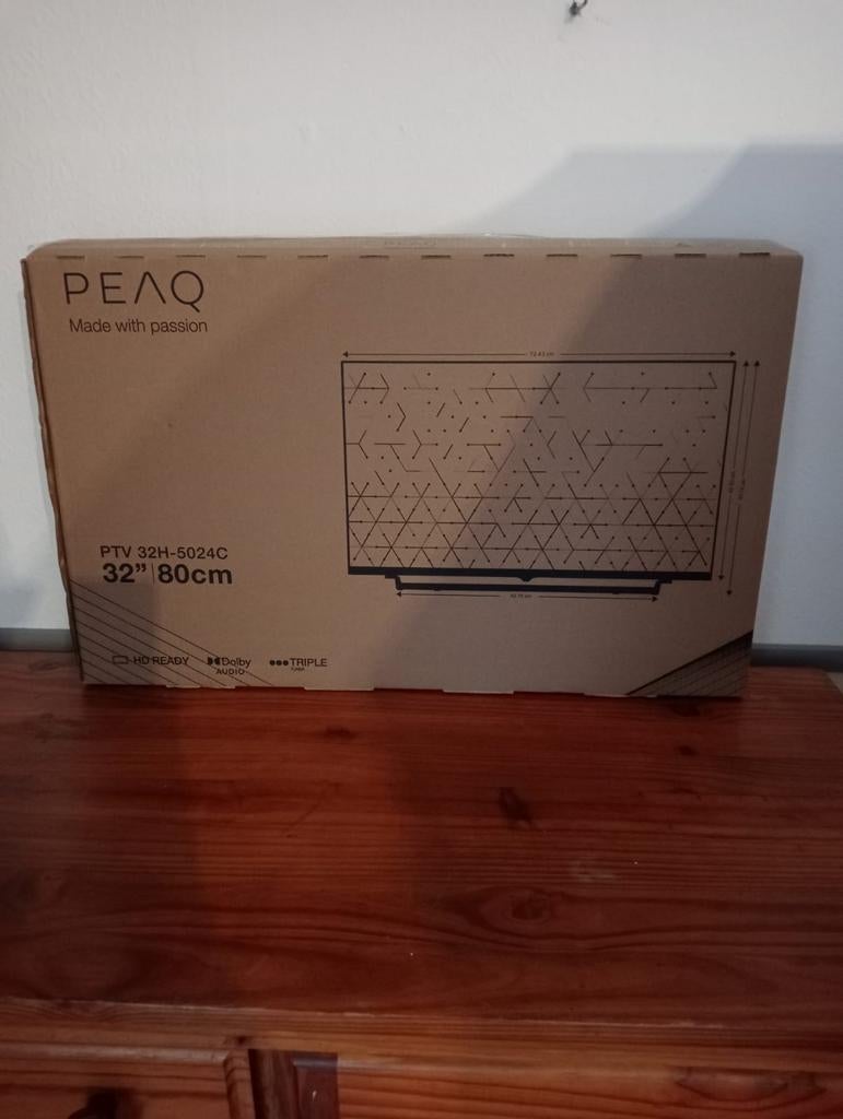 PEAQ TV ptv 32H-5024C, LED, 50 Hz, HD Ready (720p), Nieuw
