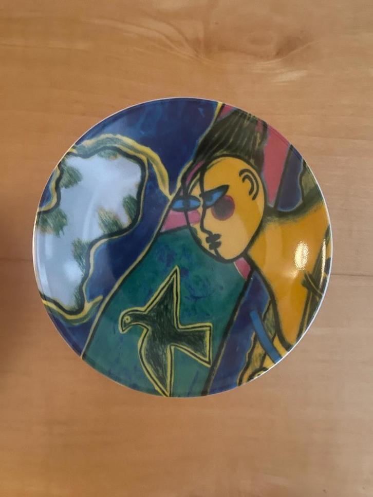 Twee mooie Corneille schaaltjes,, Huis en Inrichting, Keuken | Servies, Nieuw, Schaal of Schalen, Overige stijlen, Ophalen