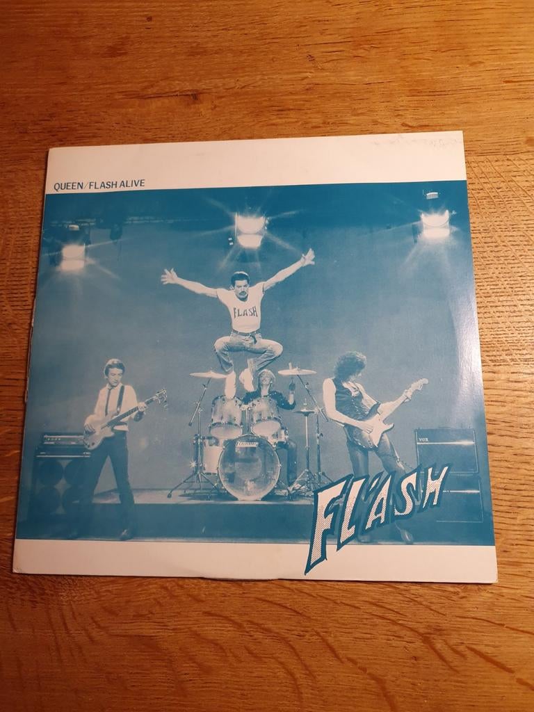 Queen Live 2LP - Flash Alive, Ophalen of Verzenden, Zo goed als nieuw, 12 inch, Poprock