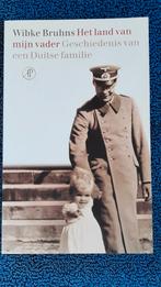 W. Bruhns - Het land van mijn vader, Ophalen of Verzenden, Zo goed als nieuw, W. Bruhns