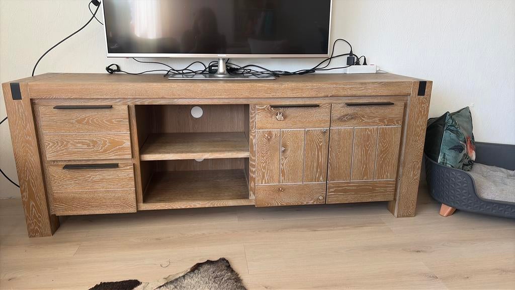 Stevig houten tv meubel, Ophalen, 150 tot 200 cm, Zo goed als nieuw, Minder dan 100 cm