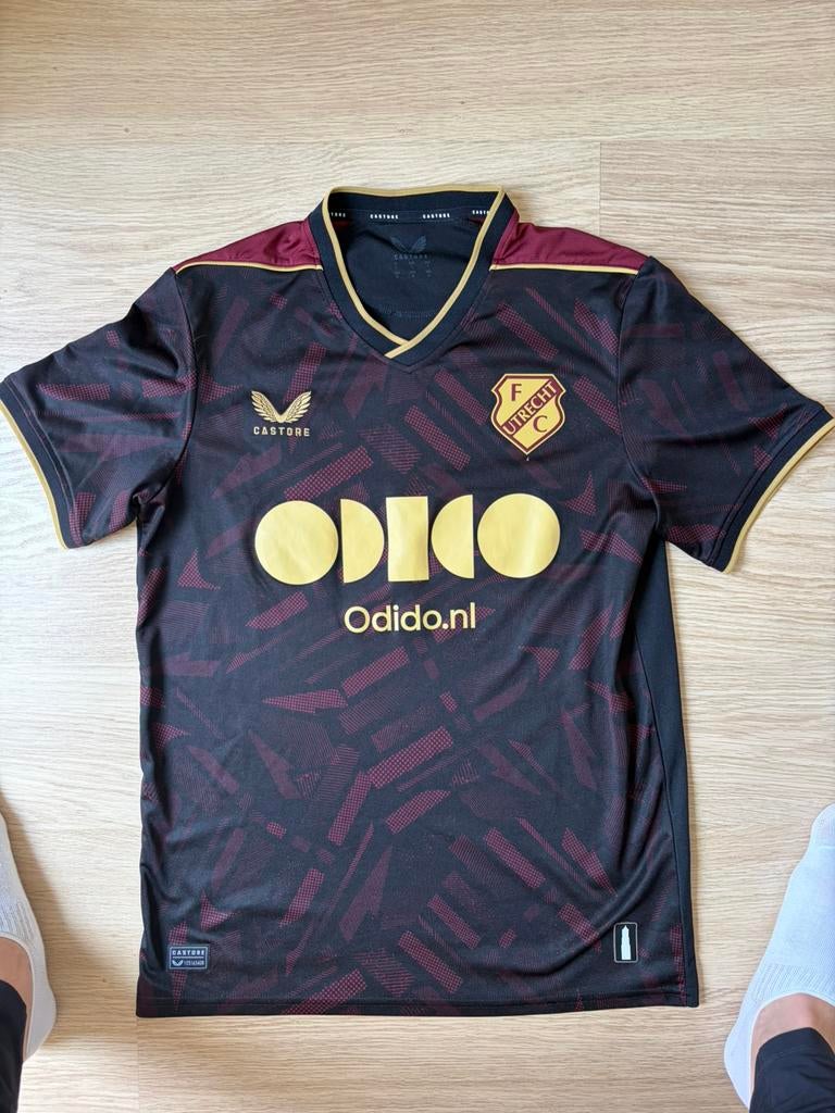 2 fc utrecht shirts, Ophalen of Verzenden, Zo goed als nieuw, Shirt