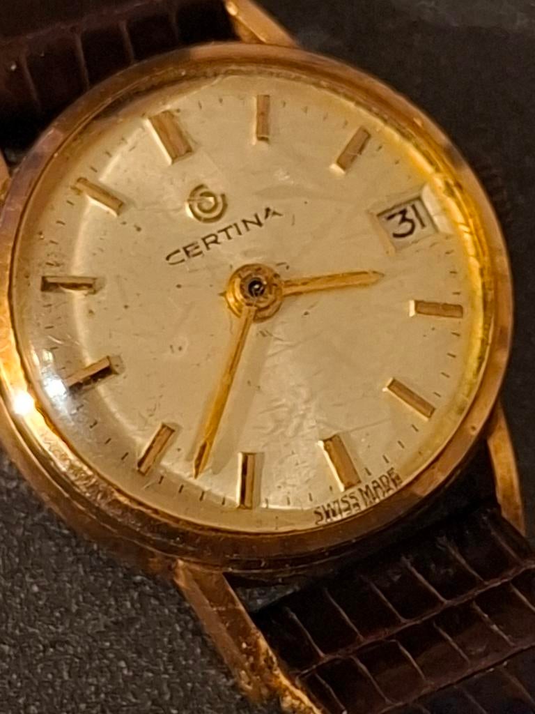 Certina dameshorloge met datum, Sieraden, Tassen en Uiterlijk, Horloges | Dames, Ophalen of Verzenden
