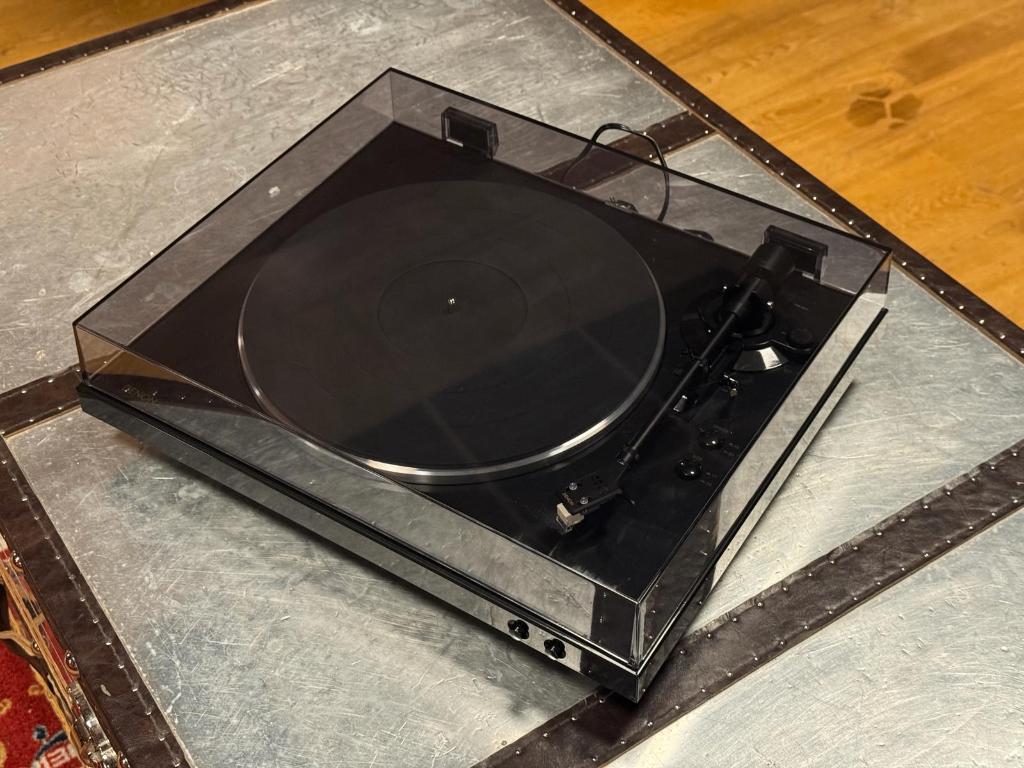 Denon DP-300F B-stock model, Ophalen of Verzenden, Nieuw, Platenspeler, Overige merken