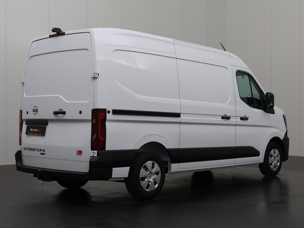 Renault Master L2H2 Limited 87 kWh | 400Km WLTP | 5 jaar gar, Auto's, Bestelauto's, Stof, Zwart, 143 pk, 2000 kg