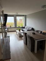 Complete woonkamerset: bank, tafels, dressoir, eettafel, tv-, Huis en Inrichting, Ophalen