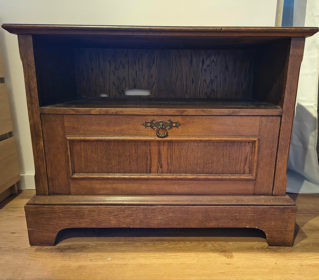 Vintage klepkast, Antiek en Kunst, Antiek | Tv's en Audio, Ophalen