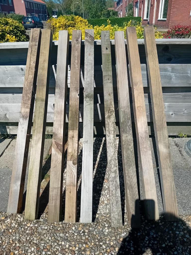 9 geïmpregneerde houten paaltjes 45x45mm, 90cm lang, Ophalen, Gebruikt, Minder dan 180 cm, Palen
