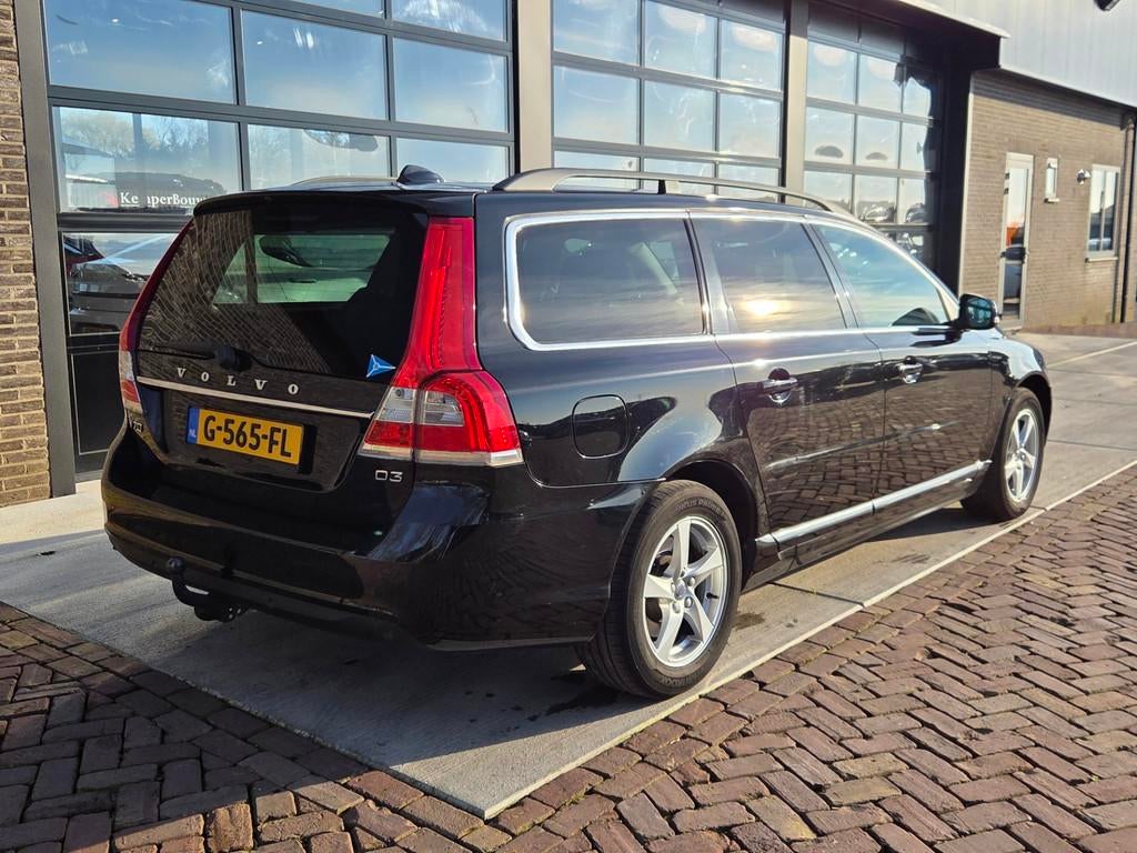 Volvo V70 2.0 D3 Classic Edition Automaat, Euro 6, 4 cilinders, Zwart, V70