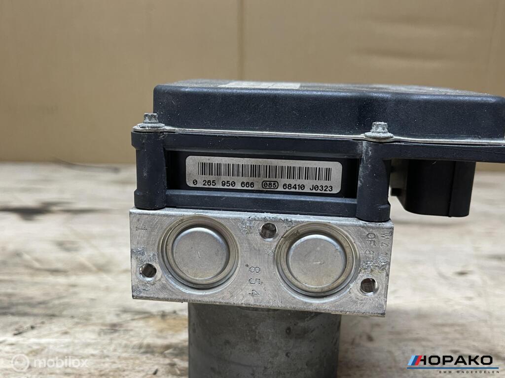 ABS pomp BMW 5 serie E60 E61 | 3451677573001, Auto-onderdelen, Remmen en Aandrijving, Gebruikt, Einsteinlaan 5 rijswijk, Bmw, Ophalen of Verzenden