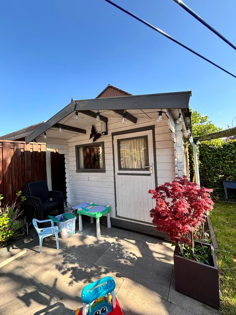 Blokhut hout 3x3m met cv en elektra, zelf demonteren, Tuin en Terras, Tuinhuizen, Ophalen, 250 tot 500 cm, Blokhut, 1 raam