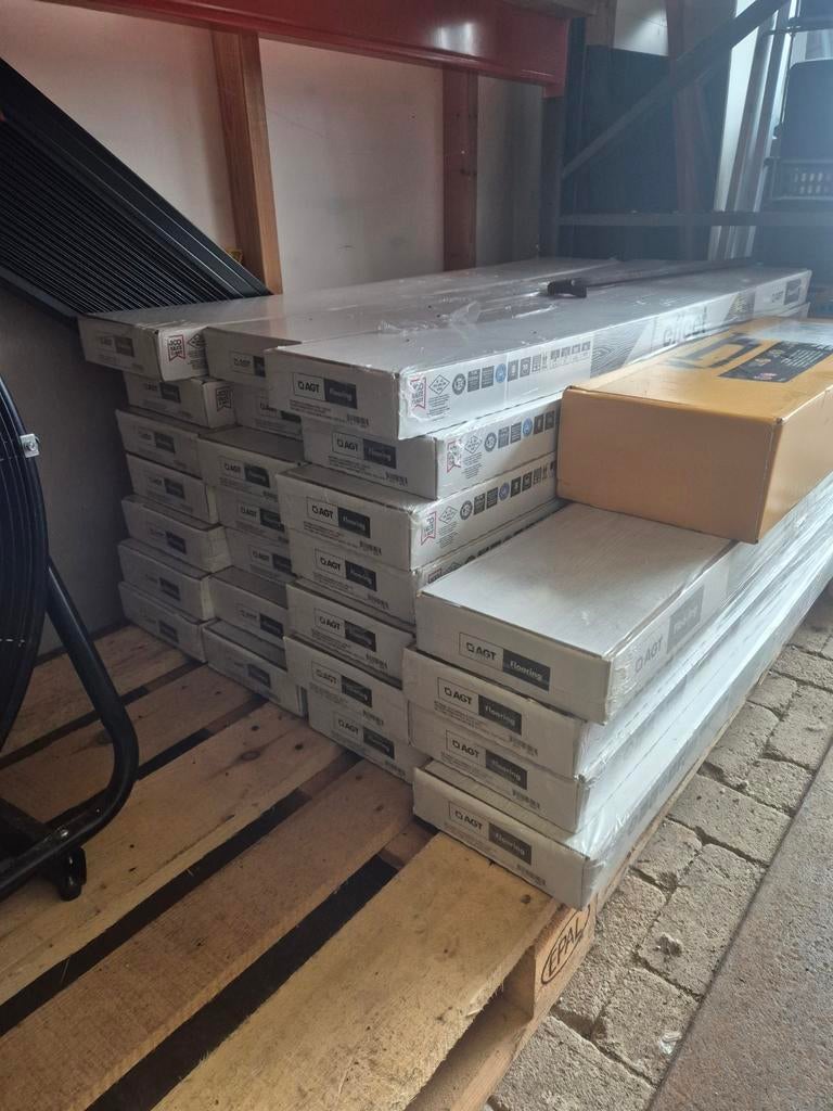 Ca 50 m2 laminaat nieuw, Ophalen, Overige materialen, Agt, Onbekend