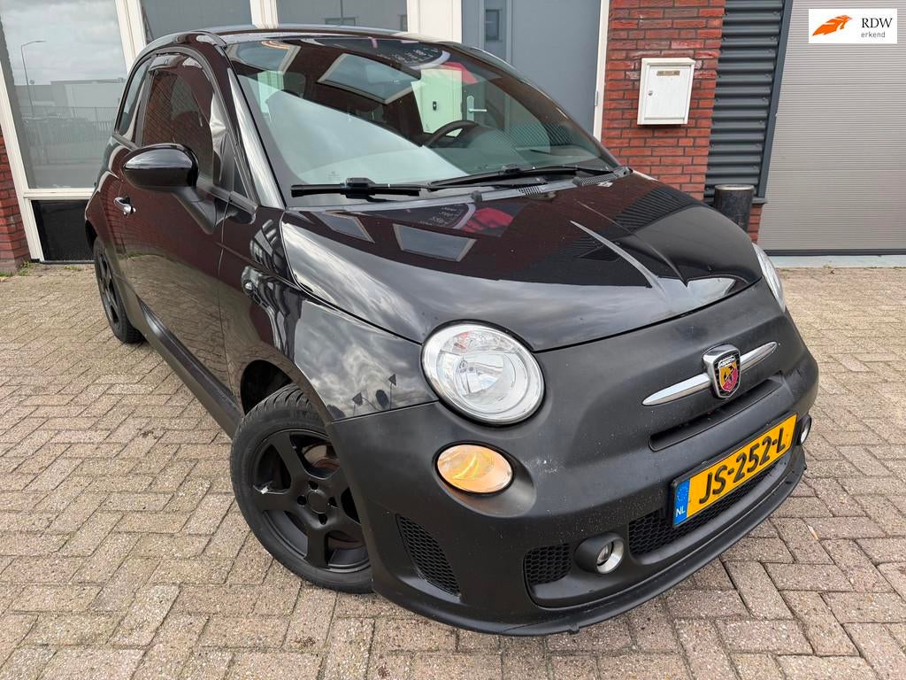 Fiat 500 1.2 Lounge / Leder / Airco / LM, Auto's, Fiat, Bedrijf, Te koop, ABS, Airbags, Airconditioning, Bluetooth, Centrale vergrendeling