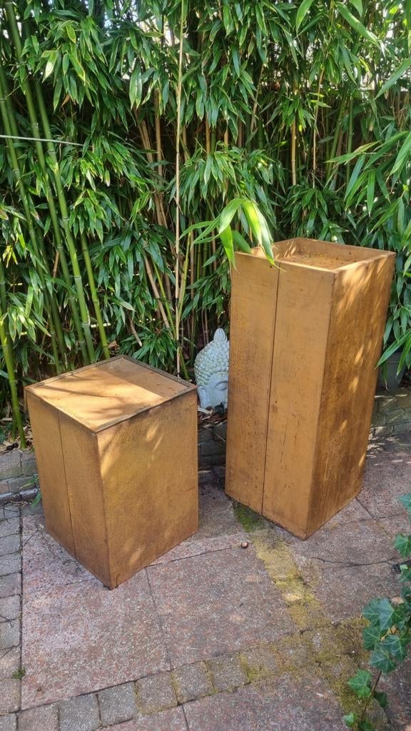 Set van 2 prachtige stalen sokkels - 100 cm en 60 cm hoog, Tuin en Terras, Overige Tuin en Terras, Gebruikt, Ophalen