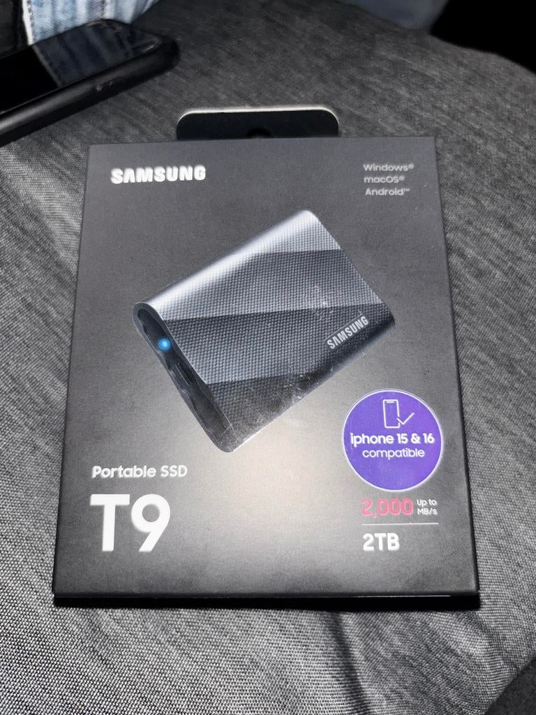 Ongeopende Samsung T9 Portable SSD 2TB, Computers en Software, Harde schijven, Ophalen of Verzenden, Zo goed als nieuw, Laptop