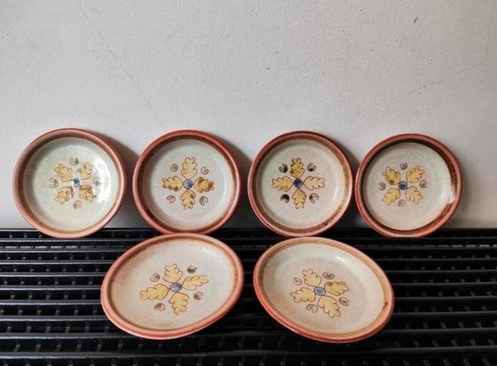 6x vintage keramieken bordje, dm 10 cm, voor bv pinda's, Huis en Inrichting, Woonaccessoires | Onderzetters, Gebruikt, Overig
