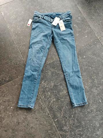 NIEUWE spijkerbroek voor zwangere dames adjustable waistband beschikbaar voor biedingen