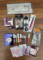Nail art set - kwasten, diamantjes/stickers, fine tip lak, Sieraden, Tassen en Uiterlijk, Uiterlijk | Cosmetica en Make-up, Gebruikt
