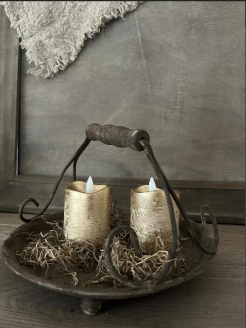 2 Stuks Led Kaarsen Goud, Huis en Inrichting, Woonaccessoires | Kandelaars en Kaarsen, Nieuw, Kaars, Minder dan 25 cm, Overige materialen
