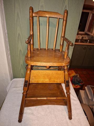 oud houten poppenstoeltje, begin 1900 beschikbaar voor biedingen