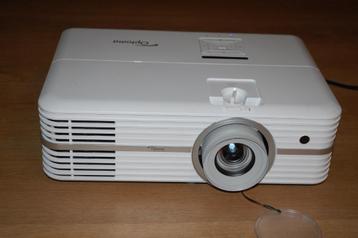 Beamer 4K HDR 3D OPTOMA UHD40 Lensshift Daglicht beschikbaar voor biedingen