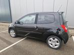 Renault Twingo 1.2-16V Dynamique, CLIMATRONIC, NIEUWE APK, T, Twingo, 4 cilinders, 4 stoelen, Zwart