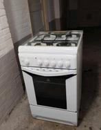 Vrijstaand Indesit gasfornuis met elektrische oven, Witgoed en Apparatuur, Fornuizen, Ophalen, Gebruikt, 4 kookzones, Gas