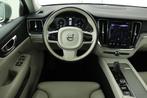 Volvo V60 Cross Country 2.0 B5 AWD Pro | Panoramadak | Leder, 15 km/l, Euro 6, 4 cilinders, 1969 cc