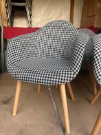 Design eetkamer stoelen., Ophalen, Zo goed als nieuw, Stof