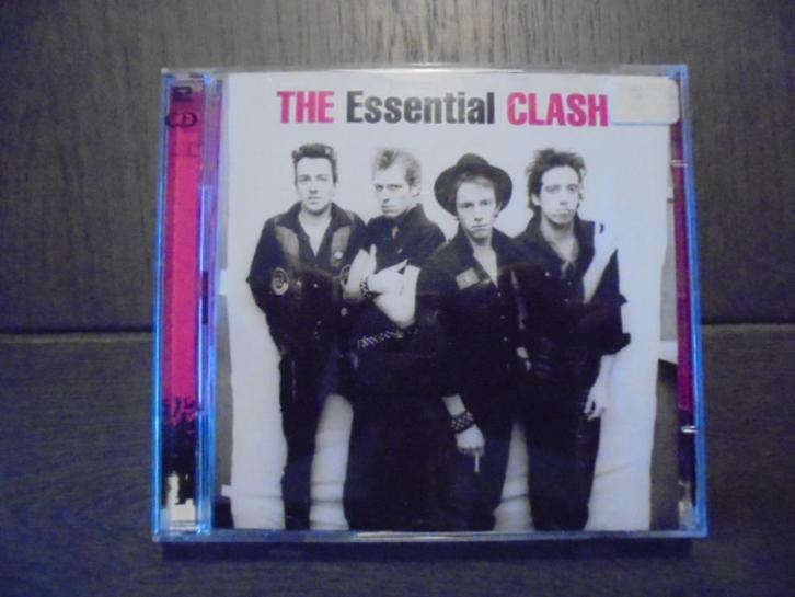 the CLASH, the Essential Clash op 2 CD, Cd's en Dvd's, Cd's | Rock, Zo goed als nieuw, Ophalen of Verzenden