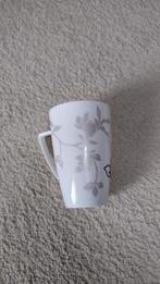 4 Dun Porseleinen Bekers - Cashmere Moon Shadow, Huis en Inrichting, Keuken | Servies, Ophalen of Verzenden, Zo goed als nieuw