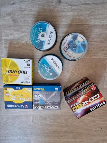 Beschrijfbare DVD  en CD disks beschikbaar voor biedingen