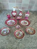 Mooi miniatuur servies. Porcelaine d'art Limoges  France, Antiek en Kunst, Antiek | Servies compleet, Ophalen of Verzenden