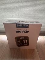 Karlsson Big Flip klok wit nieuw, Ophalen of Verzenden, Zo goed als nieuw, Wandklok