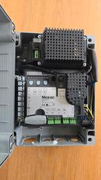 NICE MC824H + 2x BFAB5024 (BM5024) aandrijving + MEA3 ontgre, Doe-het-zelf en Verbouw, Ophalen, Gebruikt, Overige typen